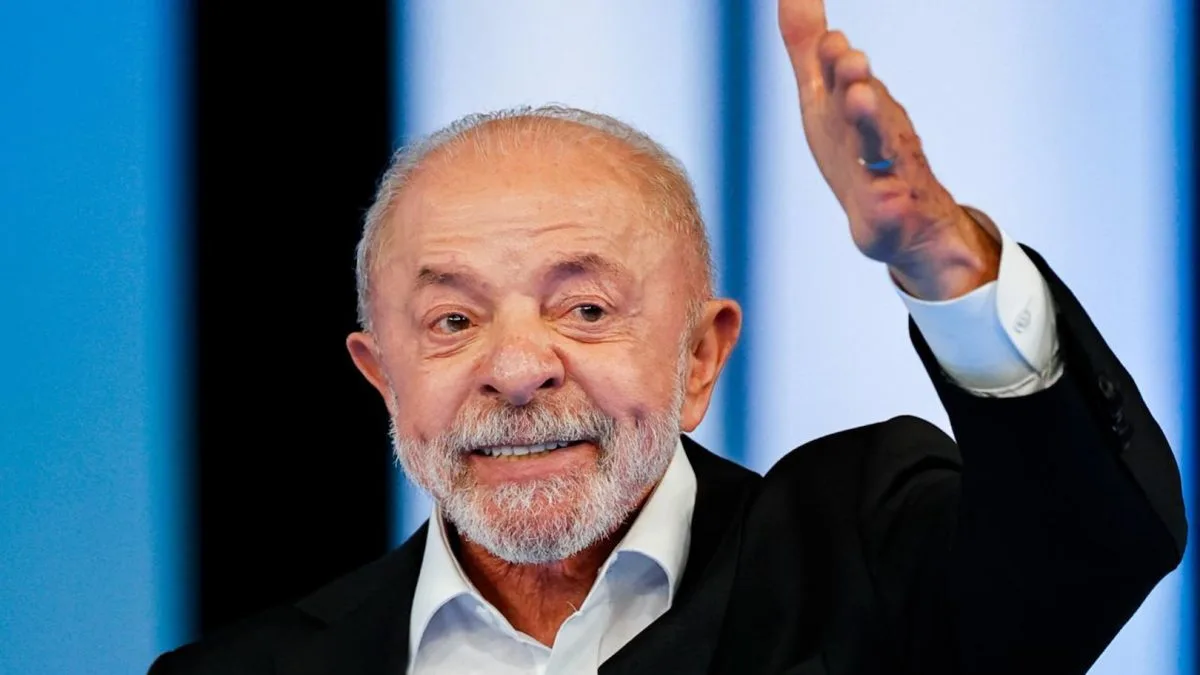 Lula disse no debate que governo vai “acabar com a polícia” e PT defende desmilitarização