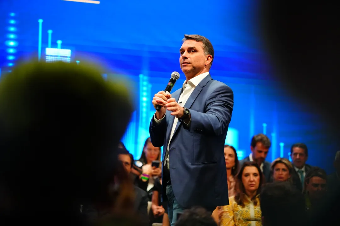 WILLER TOMAZ DIZ QUE SANTANDER CONFIRMA QUE FLÁVIO NUNCA FOI USUÁRIO MASTER DE SUA CONTA