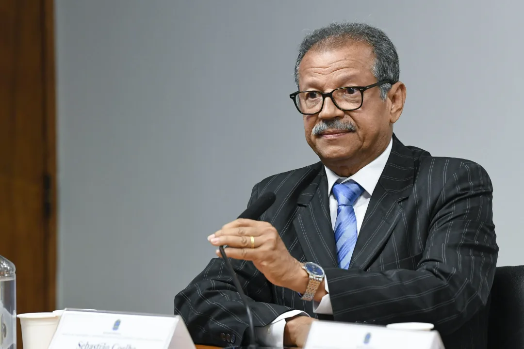 Desembargador aposentado Sebastião Coelho