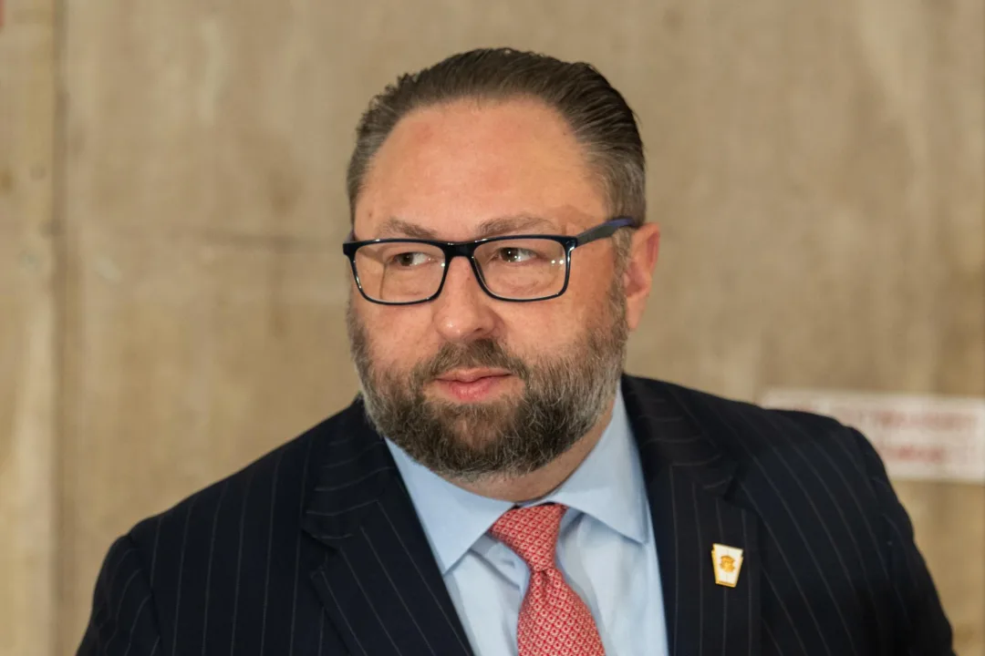 Jason Miller, ex-estrategista de Donald Trump