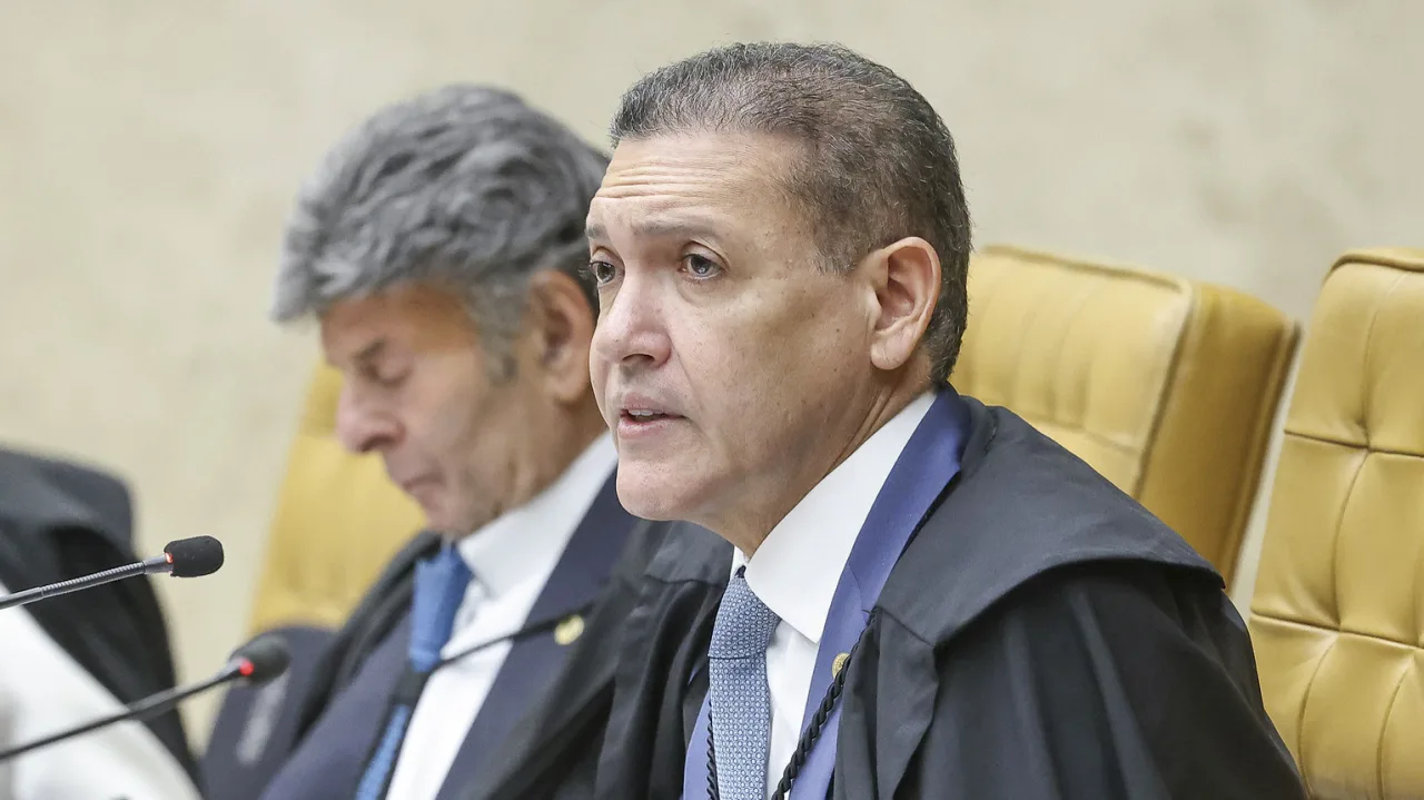 STF QUER TROCAR REVISÃO DE BOLSONARO POR NÃO HAVER IMPEACHMENT