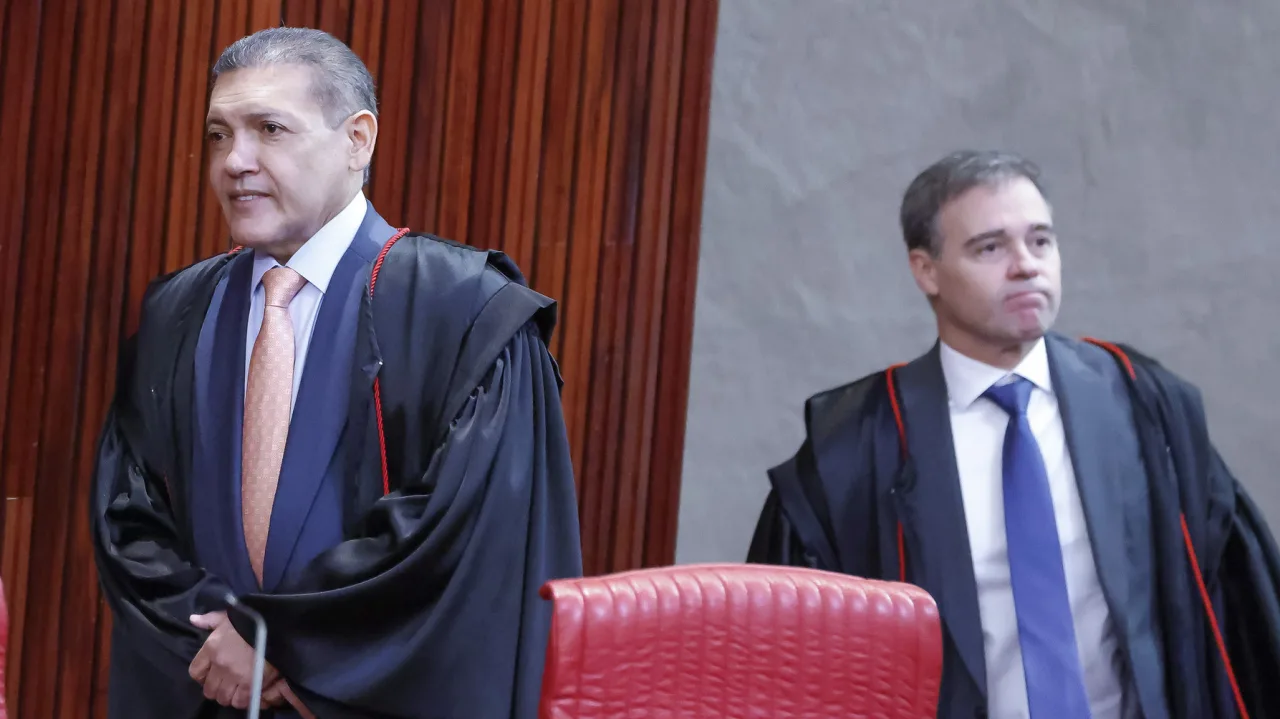 Kassio e Mendonça tentam se desvincular de Flávio após carta e falam em perda de bom senso